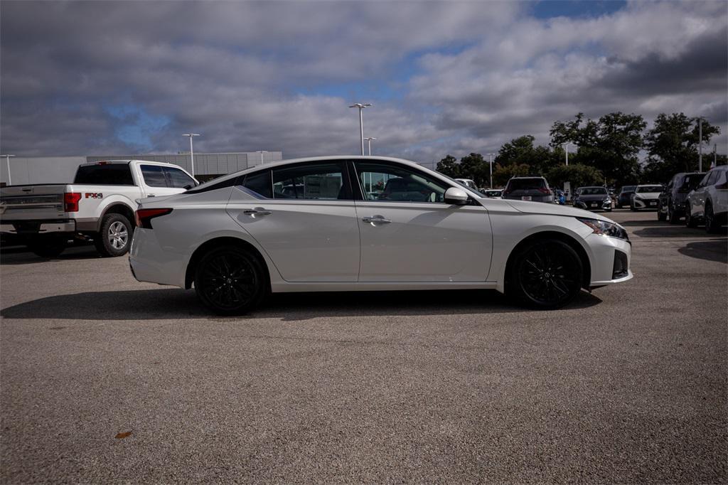 new 2025 Nissan Altima car, priced at $25,913