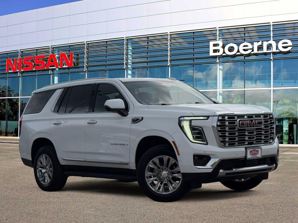 used 2025 GMC Yukon car, priced at $72,000