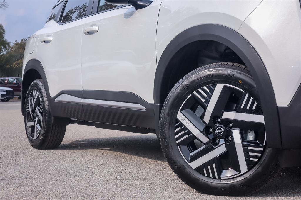 new 2026 Nissan Kicks car, priced at $27,651