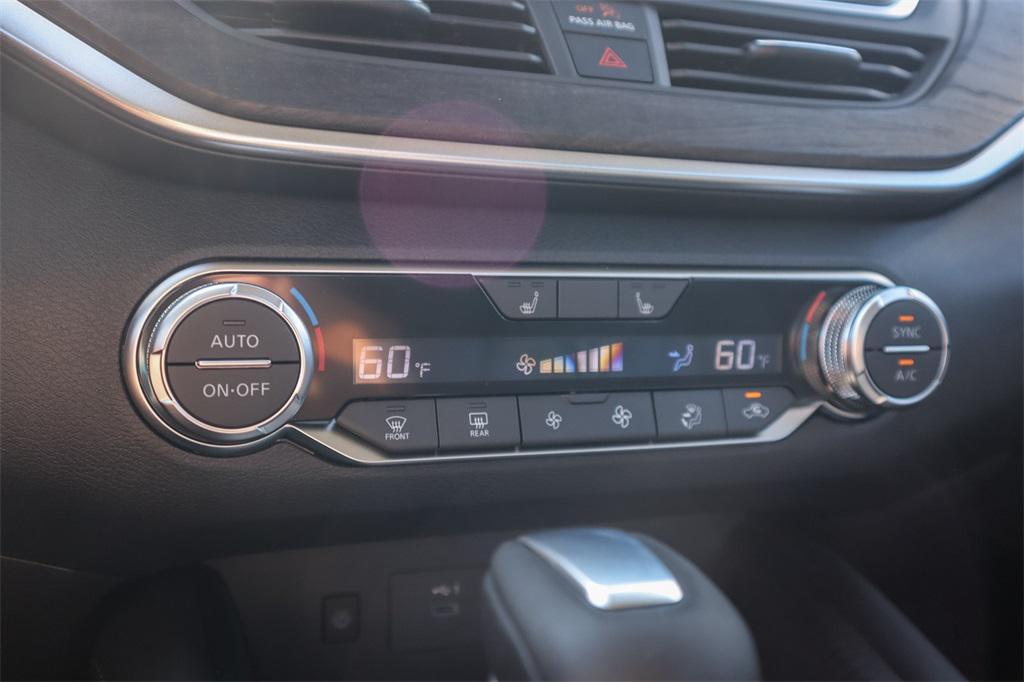 new 2025 Nissan Altima car, priced at $26,461