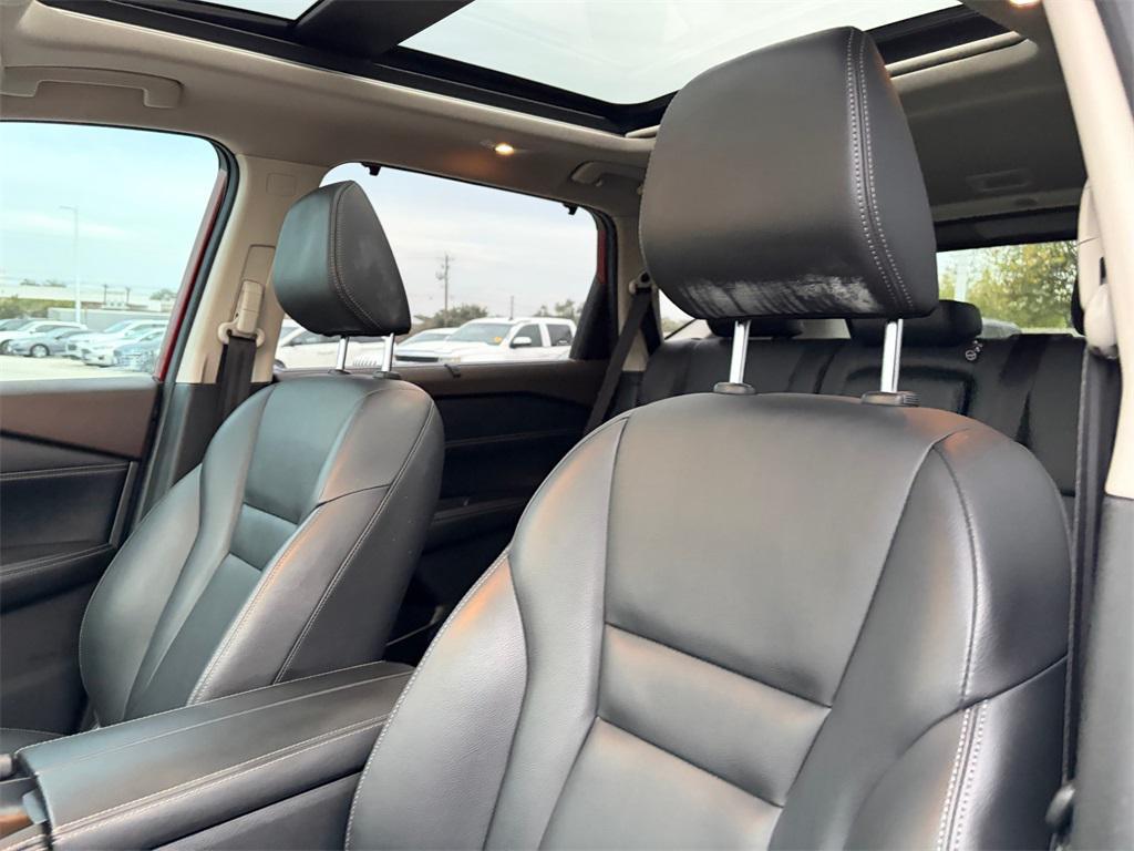 used 2021 Nissan Rogue car, priced at $19,227