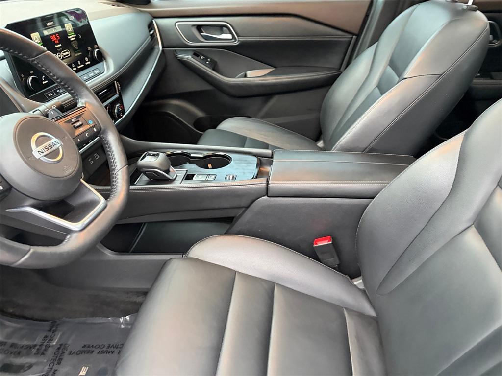 used 2021 Nissan Rogue car, priced at $19,227