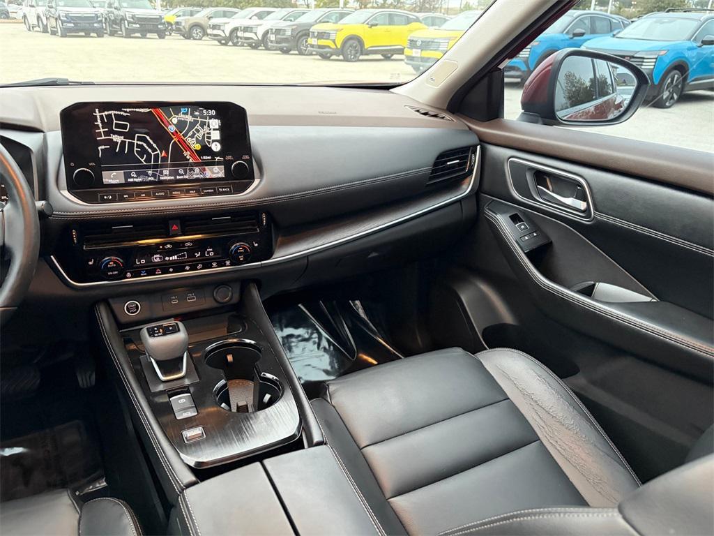 used 2021 Nissan Rogue car, priced at $19,227