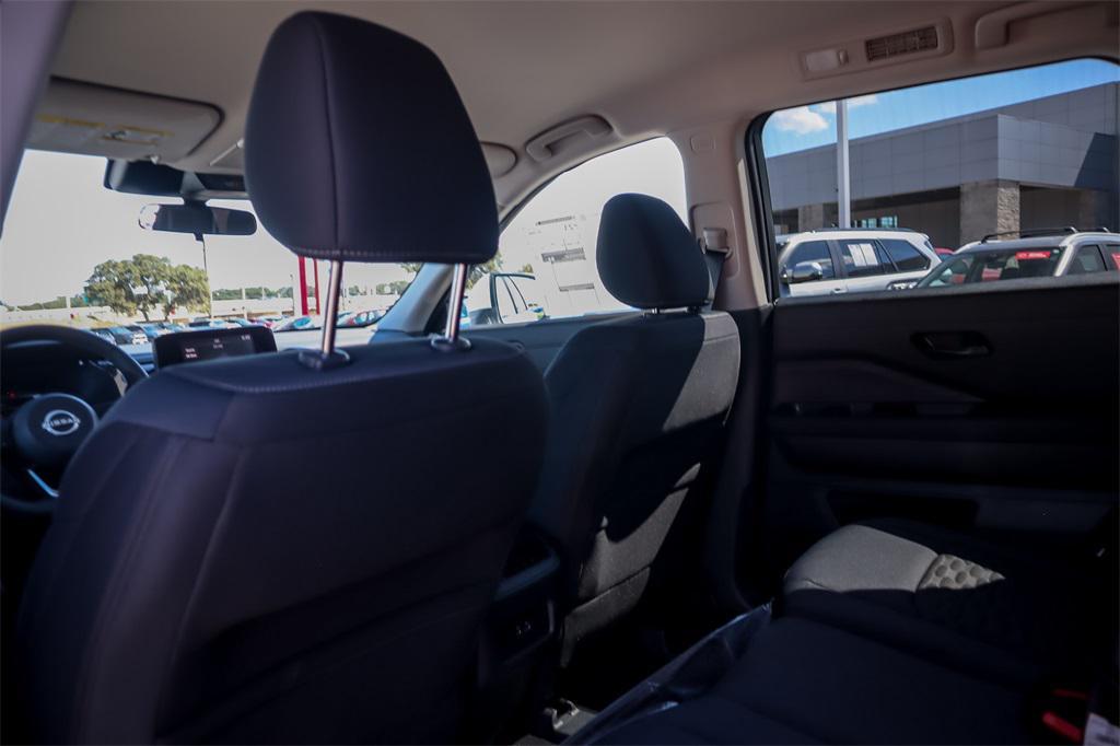 new 2025 Nissan Pathfinder car, priced at $36,130