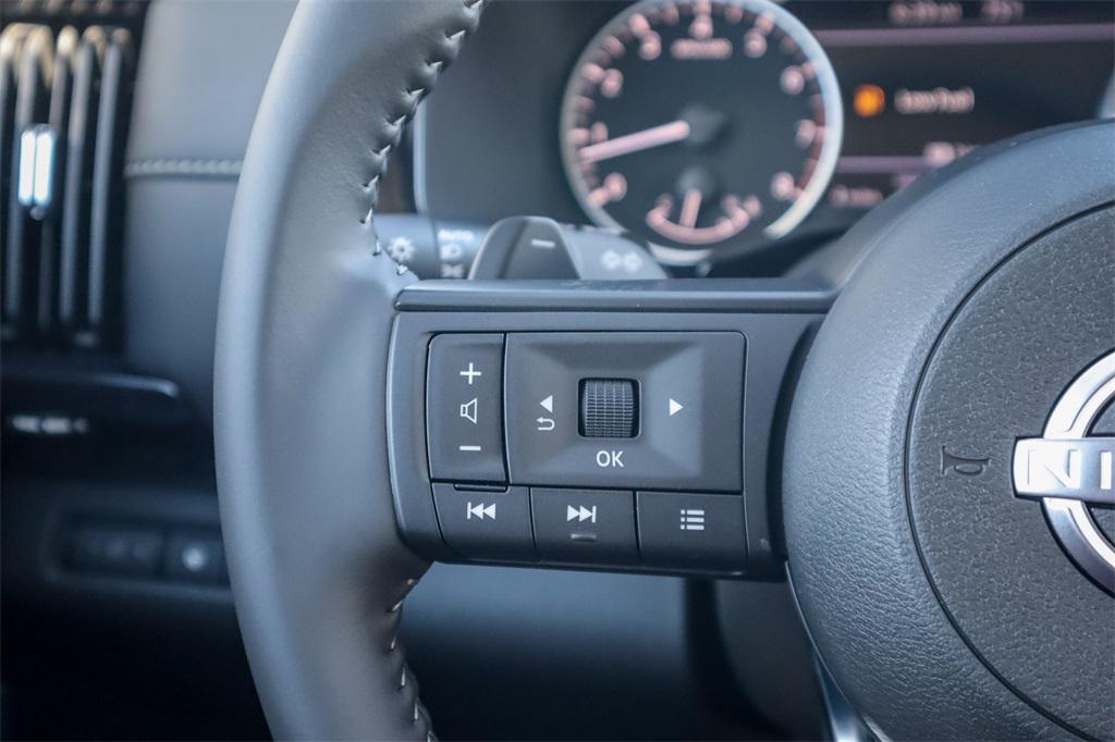 new 2025 Nissan Pathfinder car, priced at $36,130