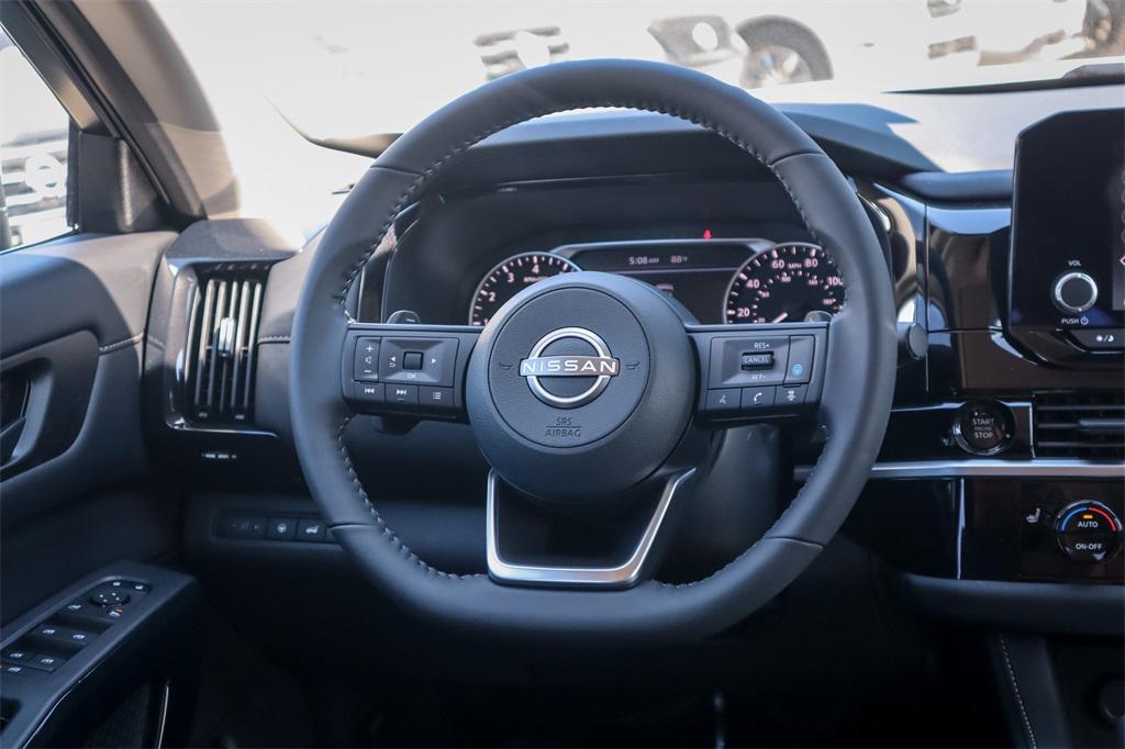new 2025 Nissan Pathfinder car, priced at $37,026