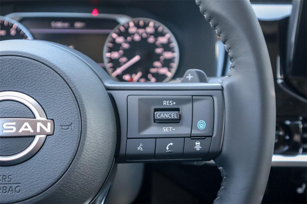 new 2025 Nissan Pathfinder car, priced at $37,026