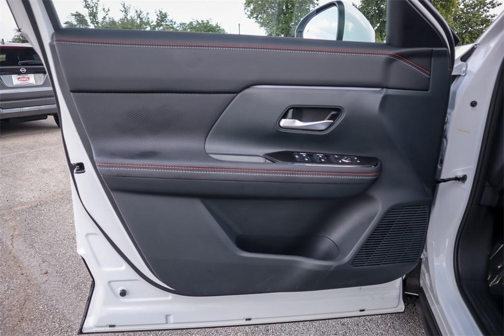 new 2025 Nissan Kicks car, priced at $26,445