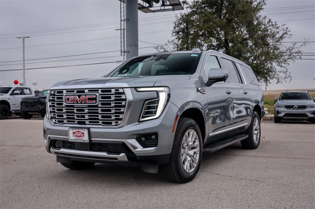 used 2025 GMC Yukon XL car, priced at $71,975