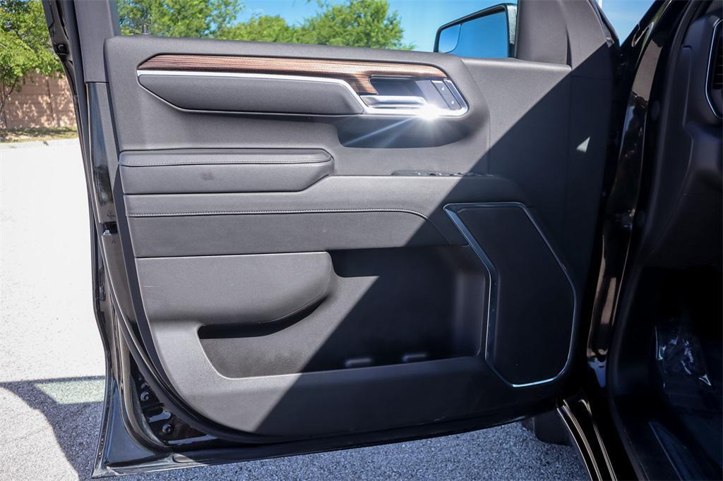 used 2025 Chevrolet Silverado 1500 car, priced at $36,498