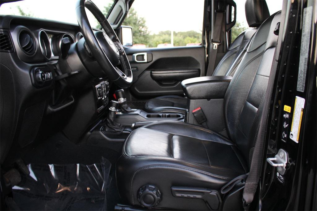 used 2022 Jeep Gladiator car, priced at $30,000