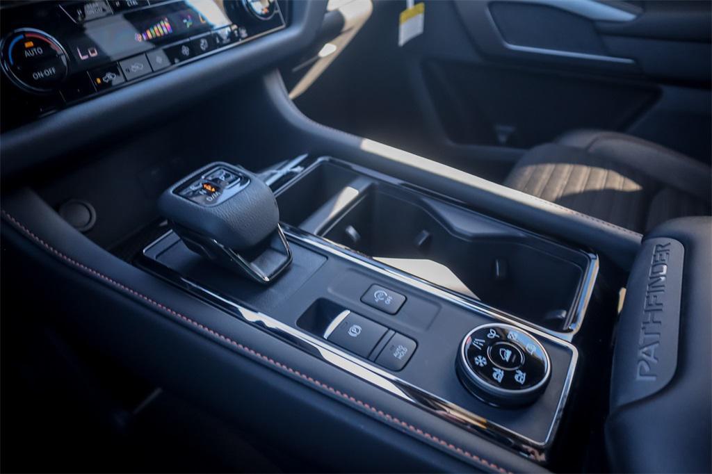 new 2025 Nissan Pathfinder car, priced at $39,398