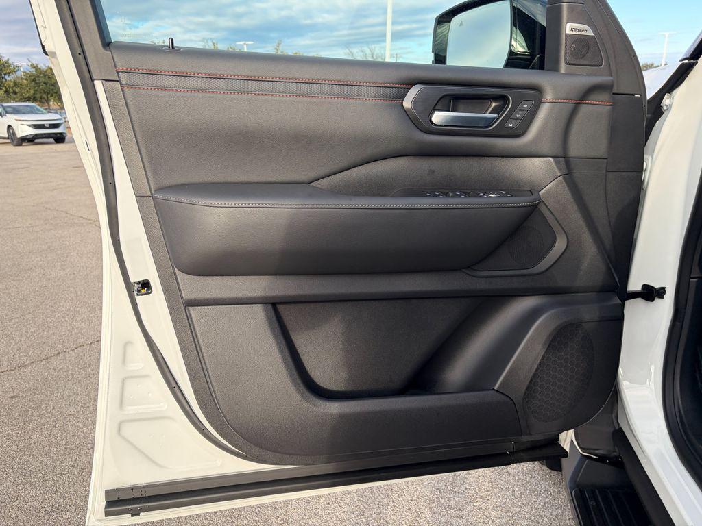 new 2026 Nissan Armada car, priced at $73,947