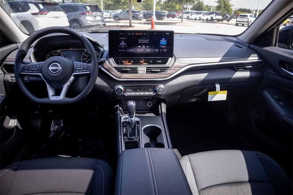 new 2025 Nissan Altima car, priced at $25,626