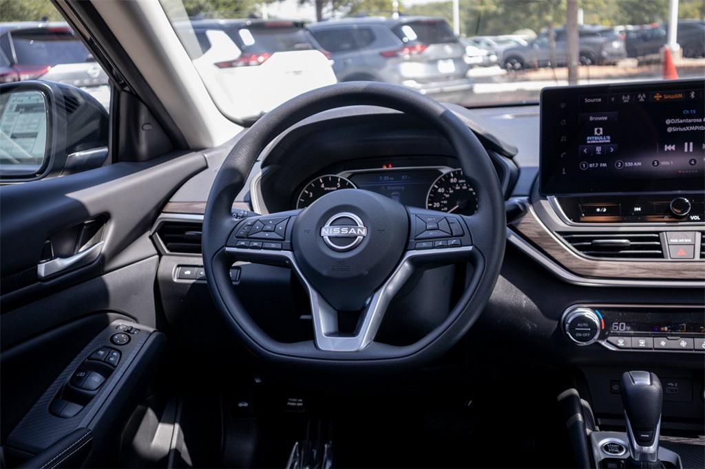 new 2025 Nissan Altima car, priced at $25,626