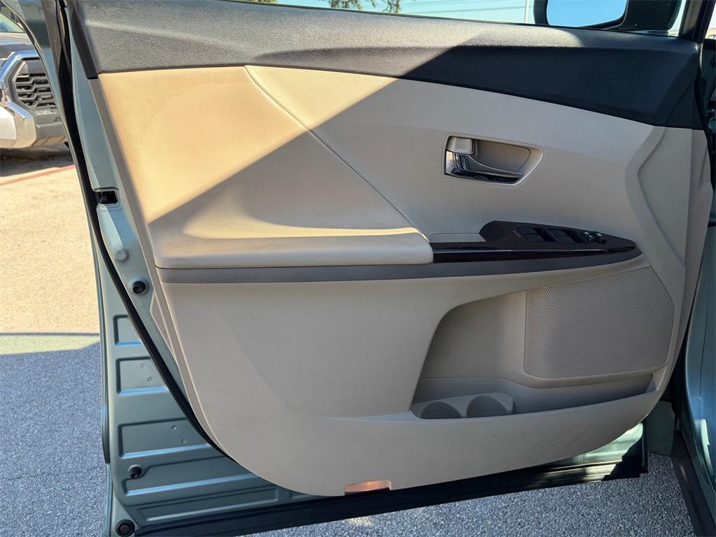 used 2010 Toyota Venza car, priced at $11,000