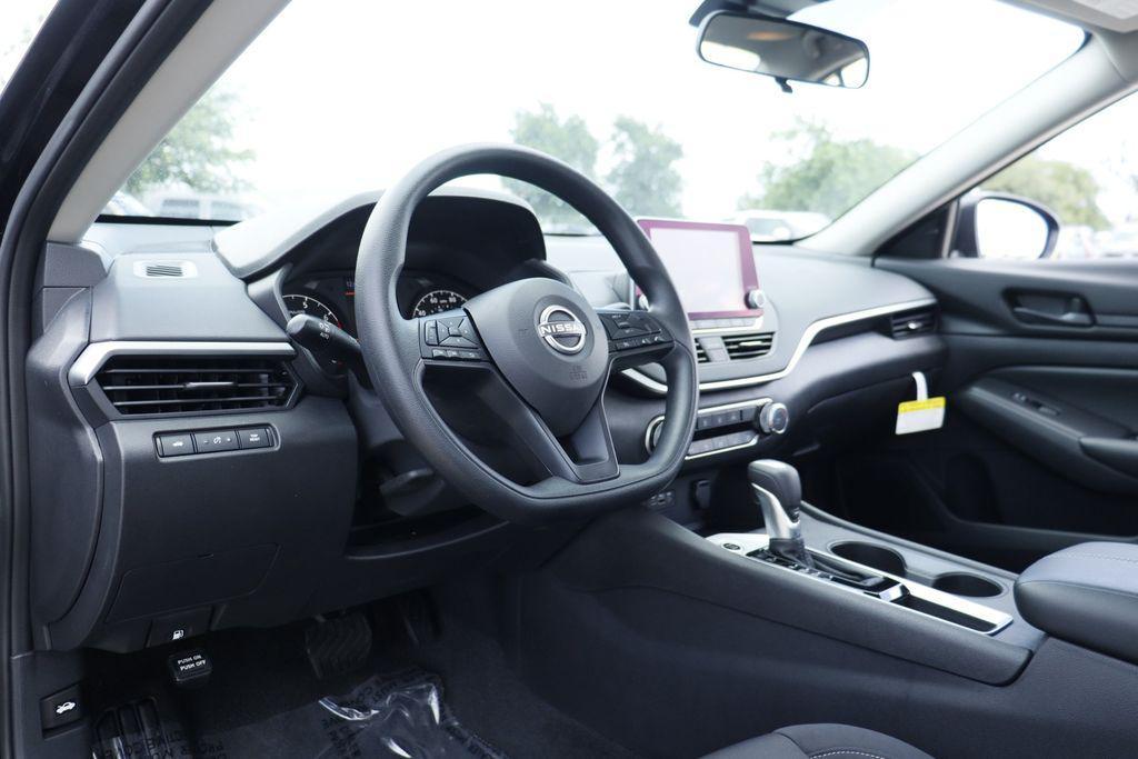 used 2025 Nissan Altima car, priced at $23,324