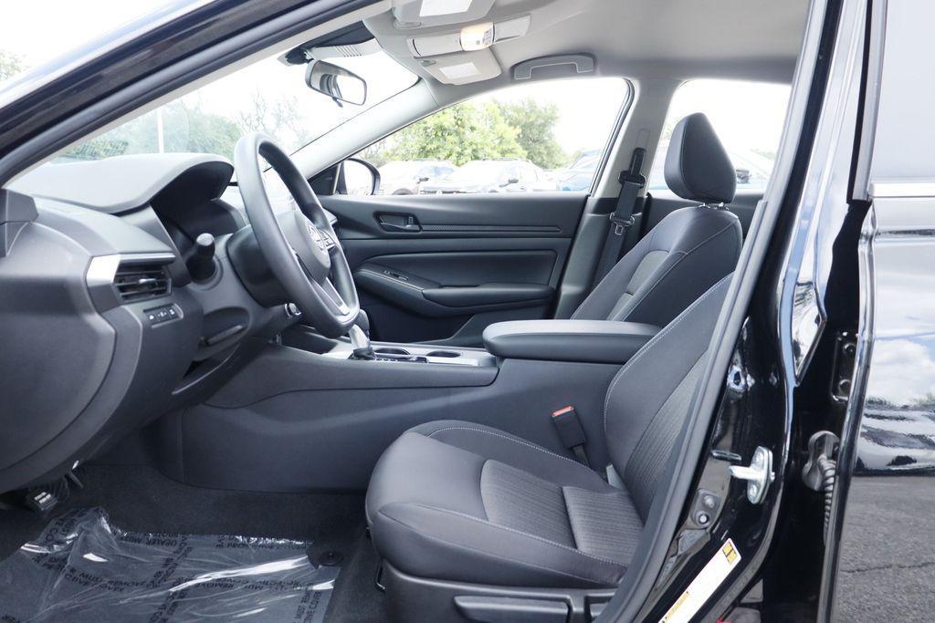 used 2025 Nissan Altima car, priced at $23,324
