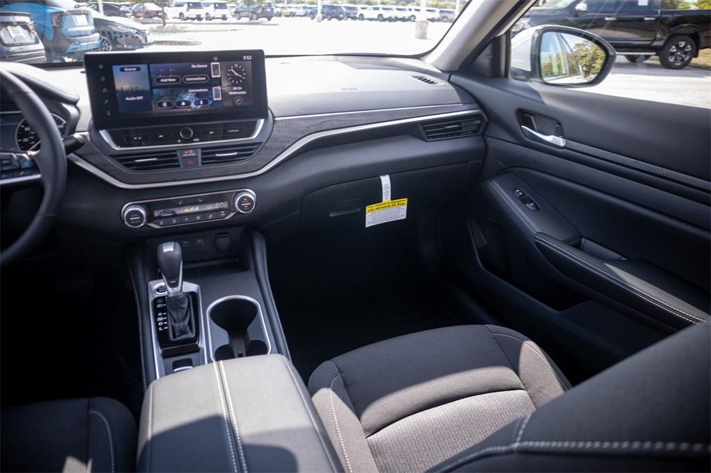 new 2025 Nissan Altima car, priced at $26,866