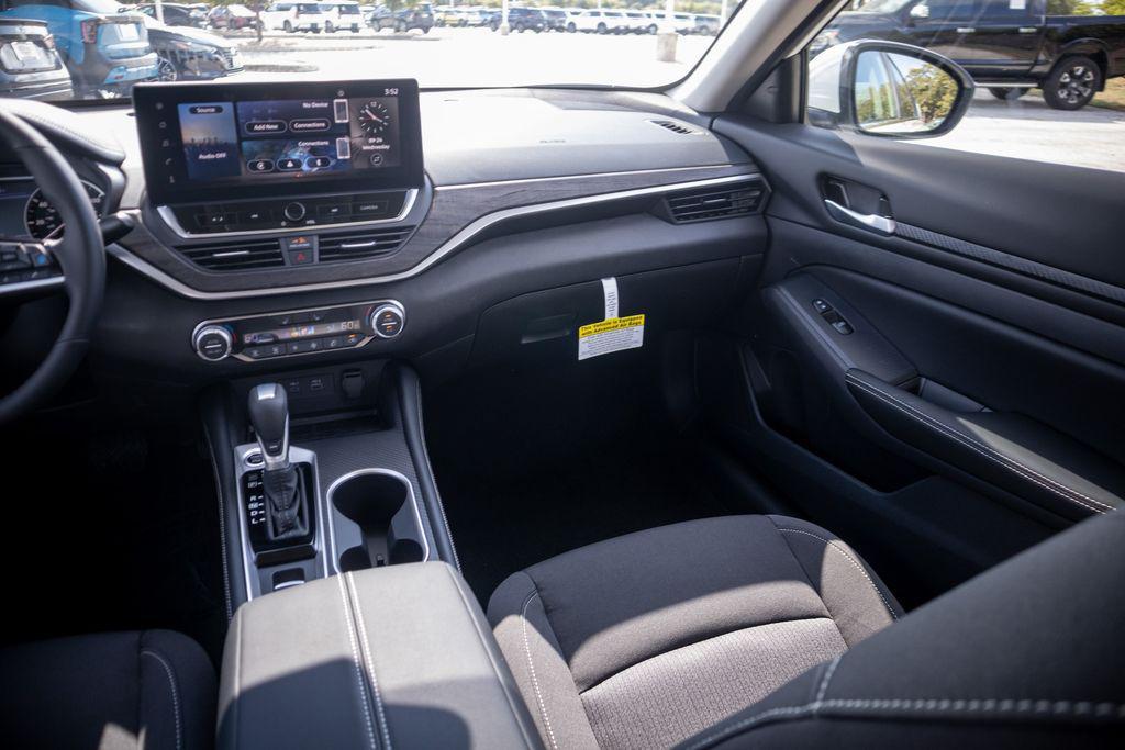 new 2025 Nissan Altima car, priced at $28,530