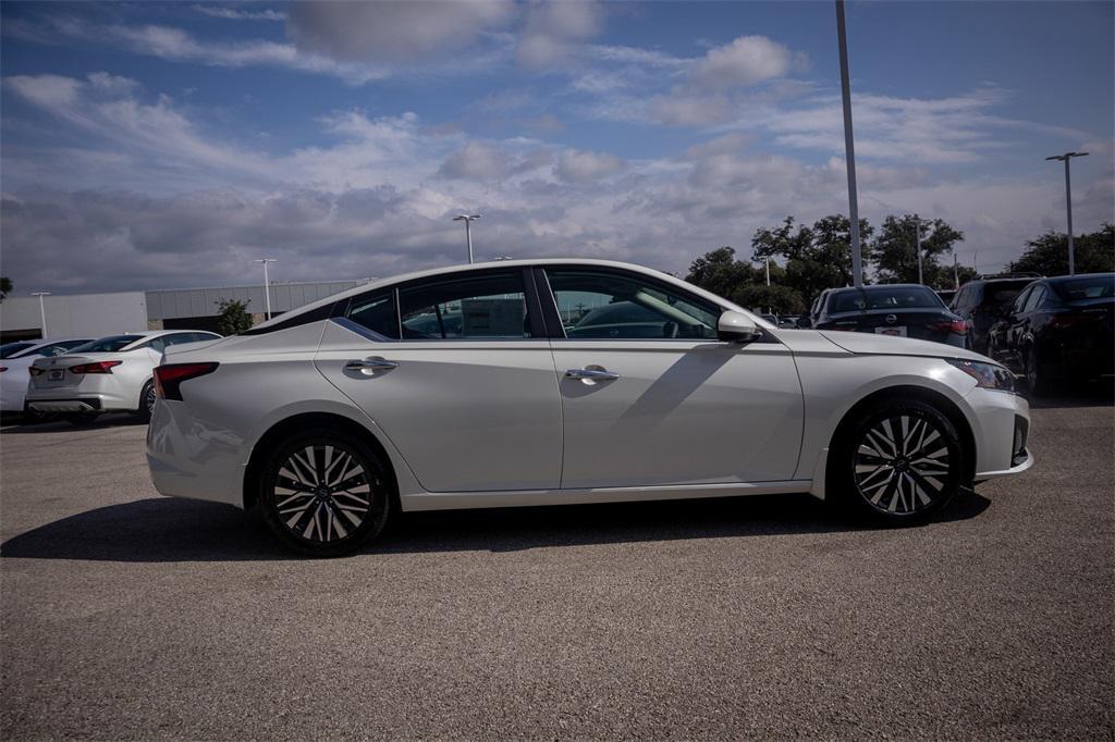 new 2025 Nissan Altima car, priced at $26,866
