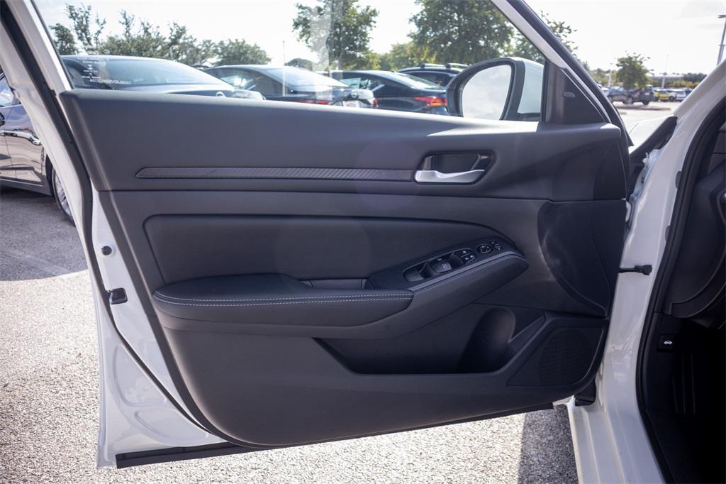 new 2025 Nissan Altima car, priced at $26,866