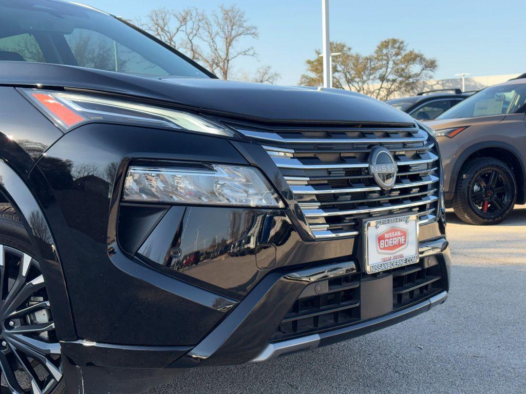 used 2025 Nissan Rogue car, priced at $30,036