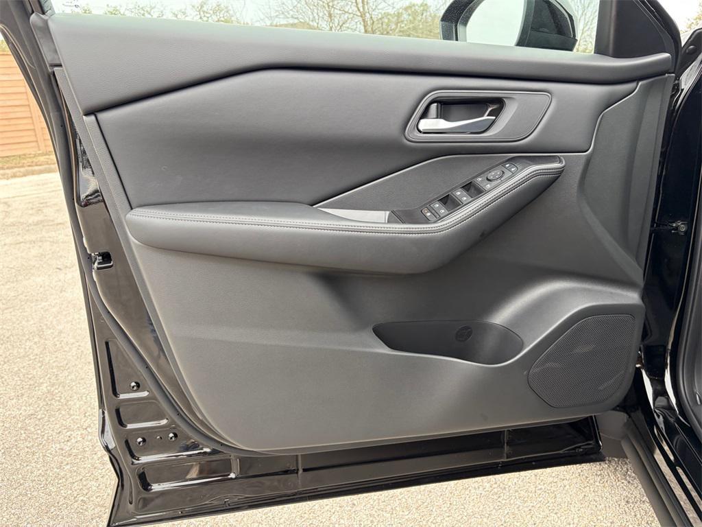 new 2026 Nissan Rogue car, priced at $30,225