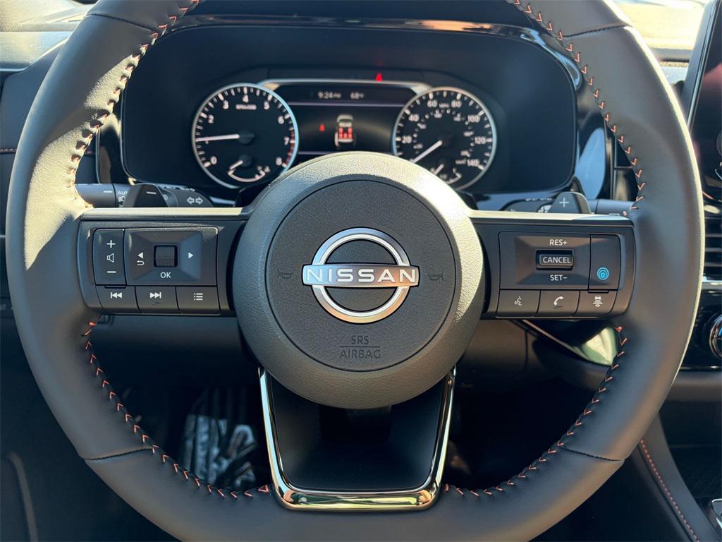 new 2025 Nissan Pathfinder car, priced at $39,398