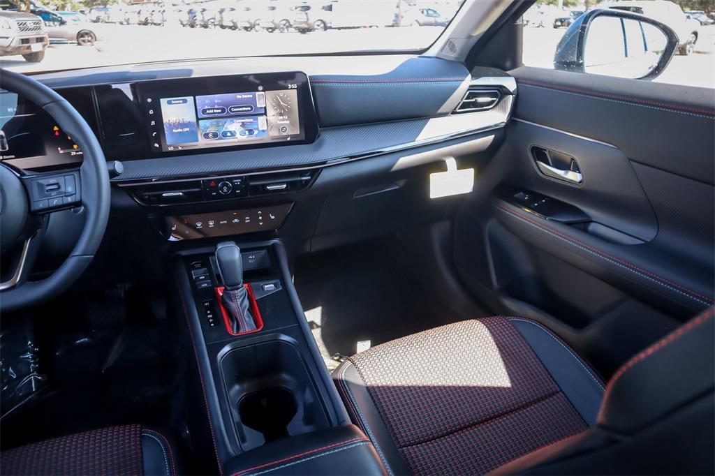 new 2025 Nissan Kicks car, priced at $26,100