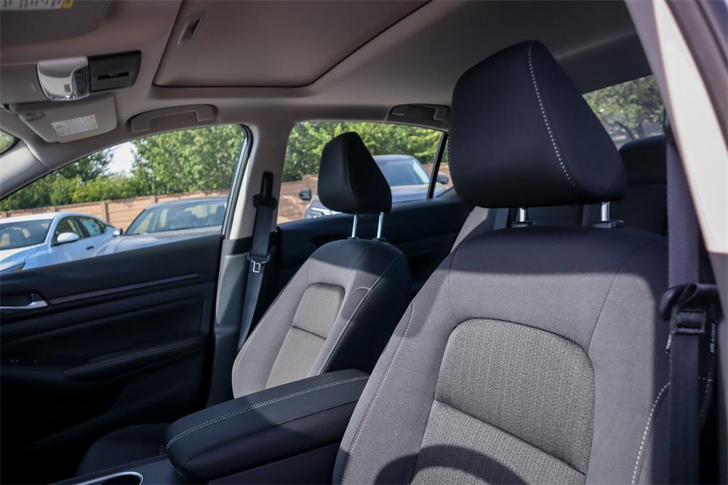 new 2025 Nissan Altima car, priced at $25,626