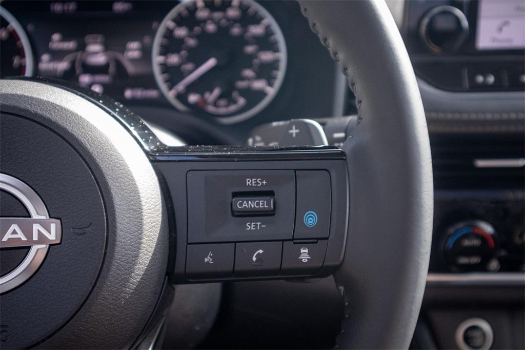 used 2022 Nissan Rogue car, priced at $23,318