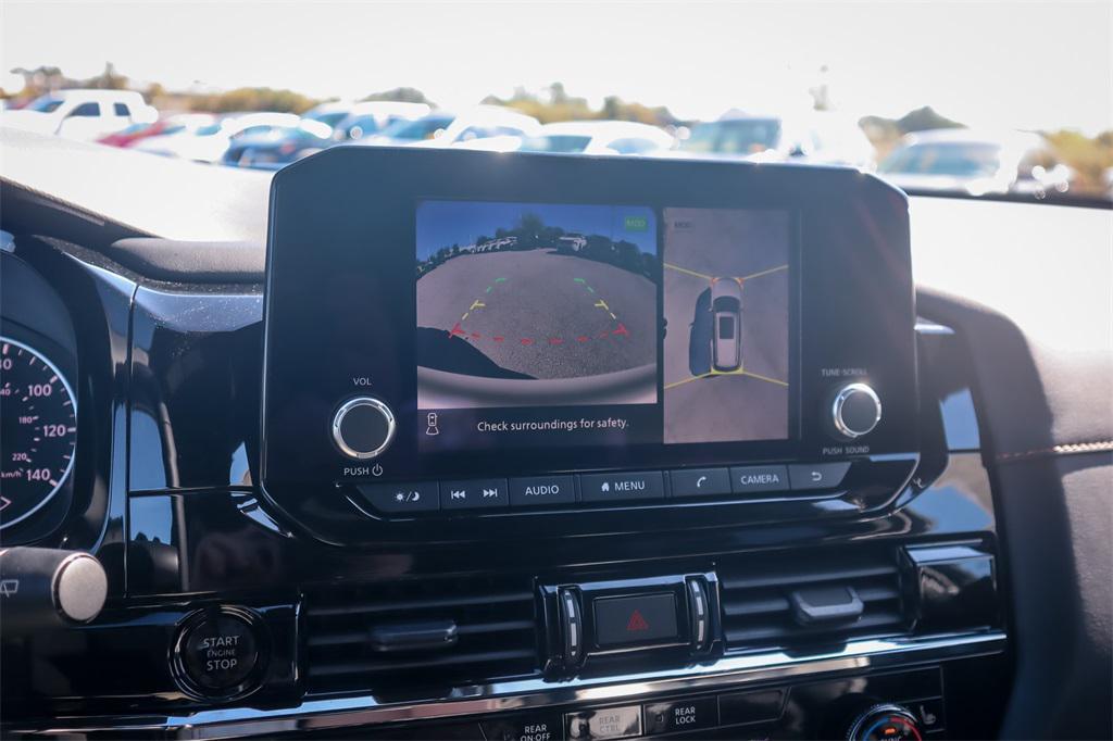 new 2025 Nissan Pathfinder car, priced at $39,326