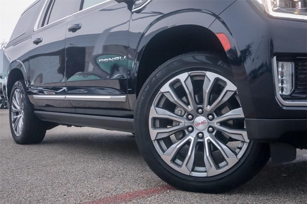 used 2021 GMC Yukon XL car, priced at $48,000