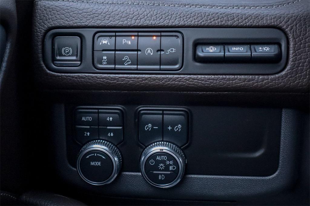 used 2021 GMC Yukon XL car, priced at $48,000