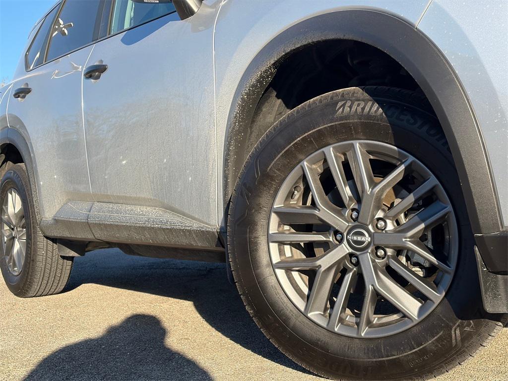 used 2025 Nissan Rogue car, priced at $25,000