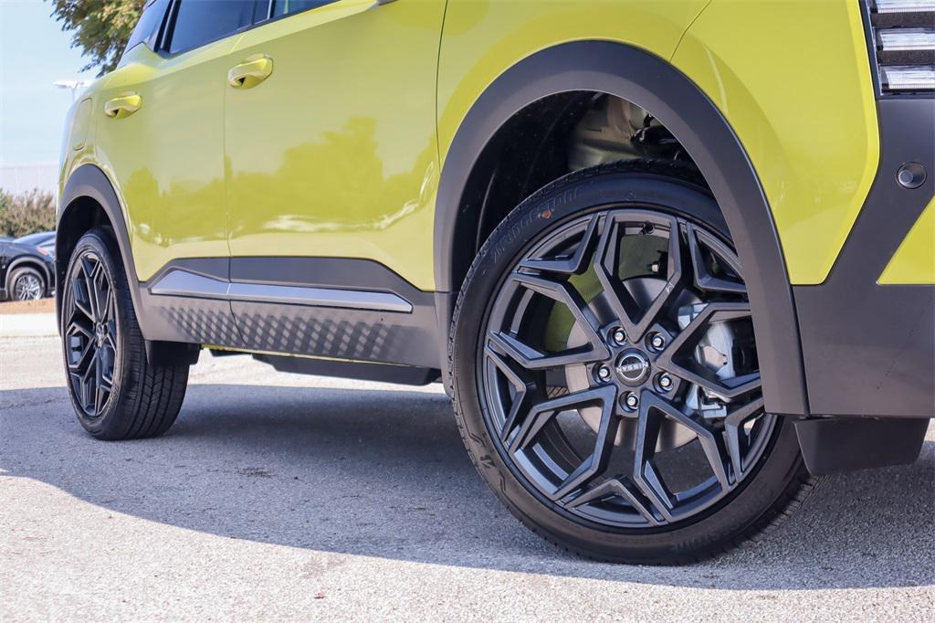 new 2026 Nissan Kicks car, priced at $29,905