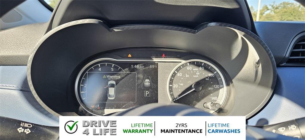 new 2025 Nissan Versa car, priced at $19,784