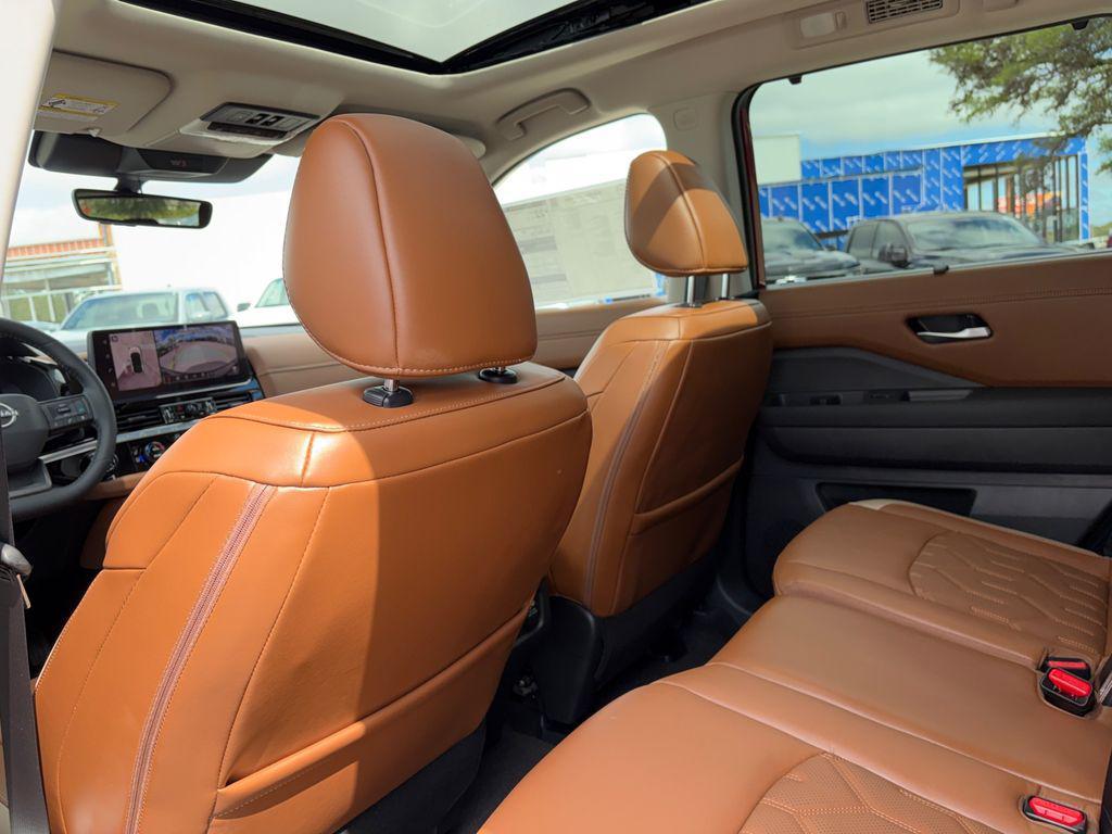 new 2026 Nissan Pathfinder car, priced at $47,522