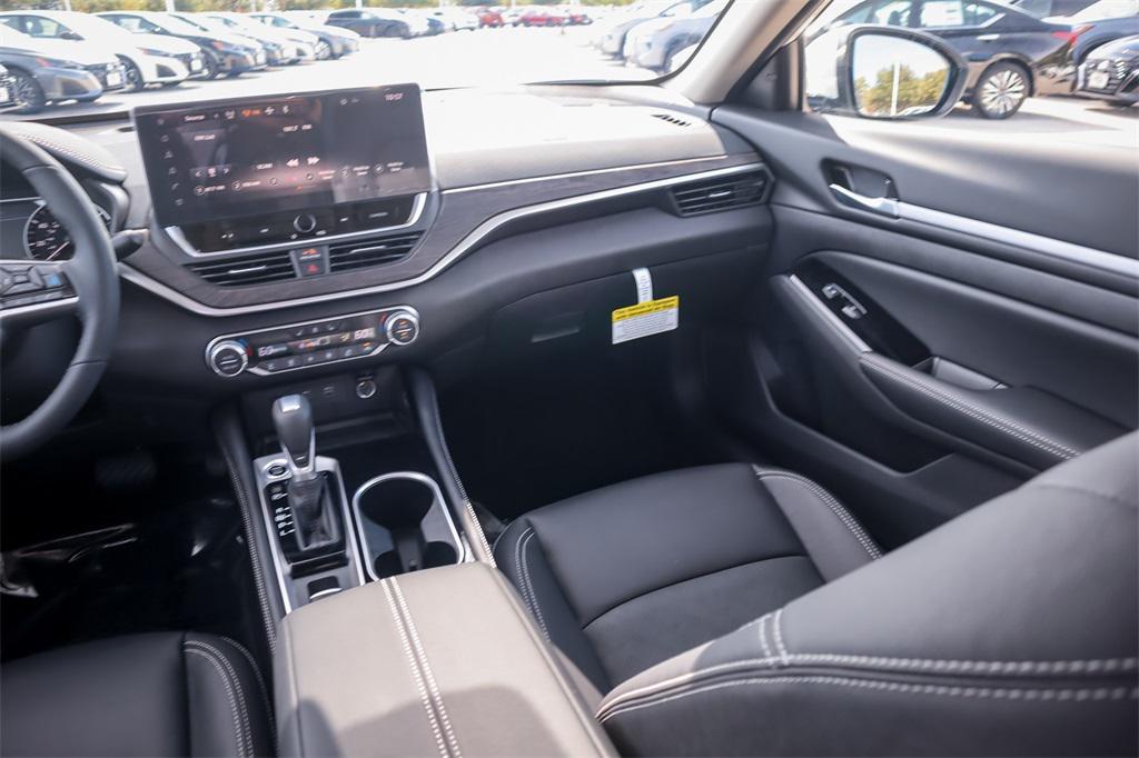 new 2025 Nissan Altima car, priced at $30,408
