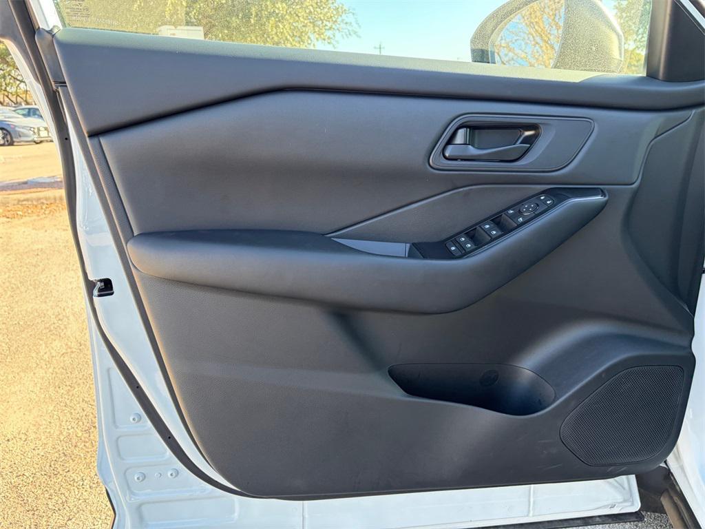 used 2025 Nissan Rogue car, priced at $25,066