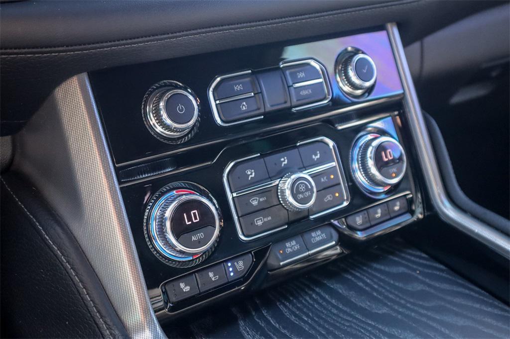 used 2021 GMC Yukon car, priced at $44,990