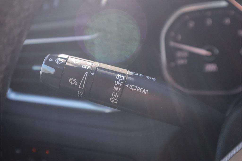 used 2021 GMC Yukon car, priced at $44,990