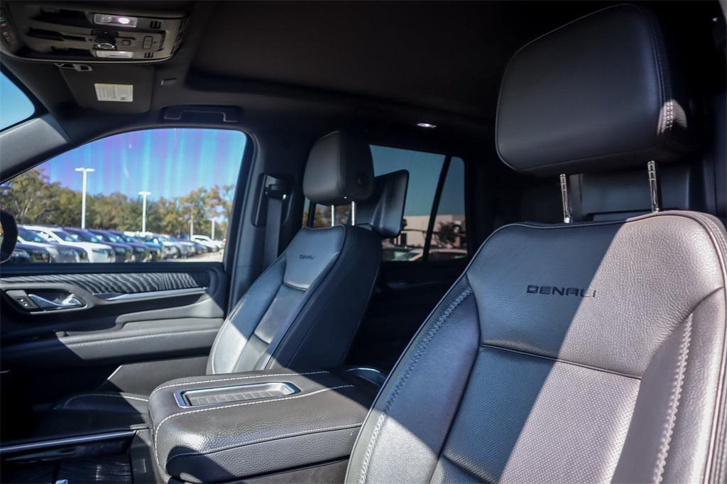 used 2021 GMC Yukon car, priced at $44,990