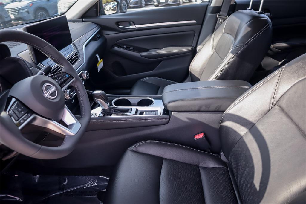new 2025 Nissan Altima car, priced at $29,857