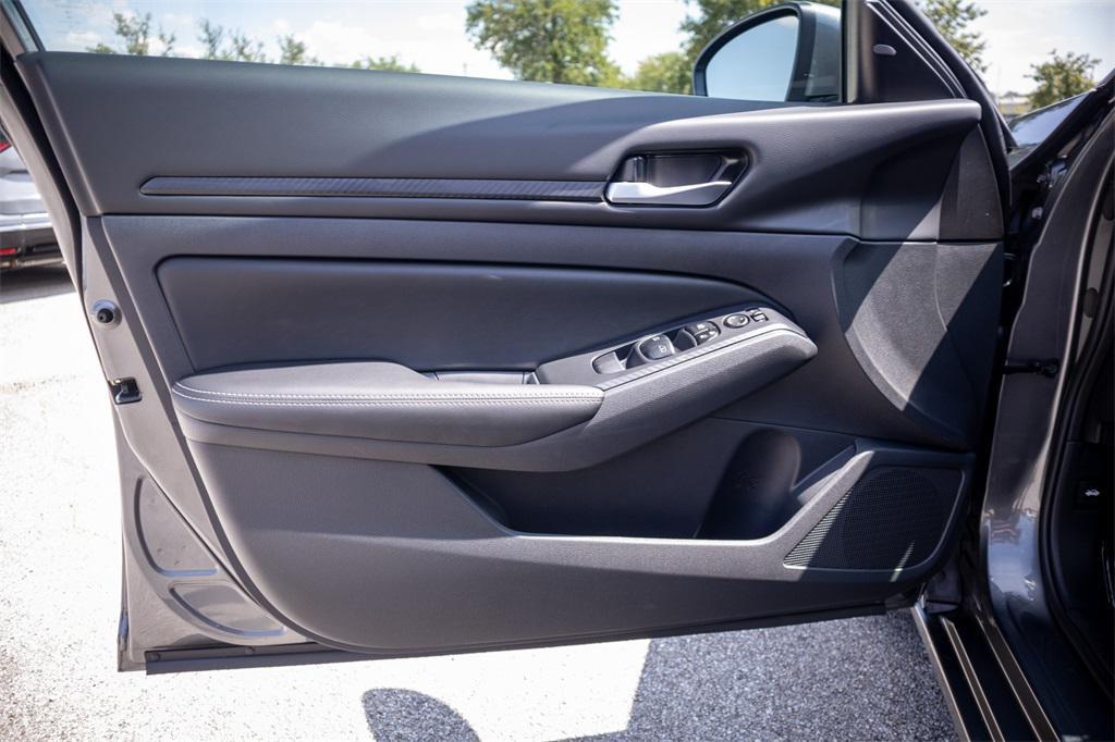 new 2025 Nissan Altima car, priced at $26,589
