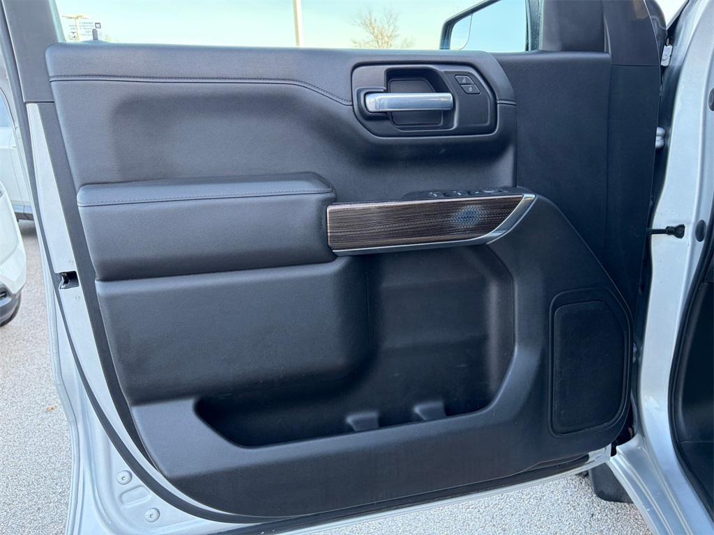used 2021 Chevrolet Silverado 1500 car, priced at $25,000