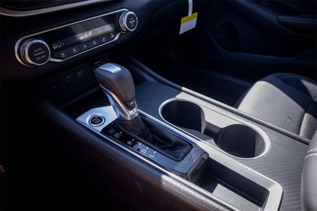 new 2025 Nissan Altima car, priced at $25,556