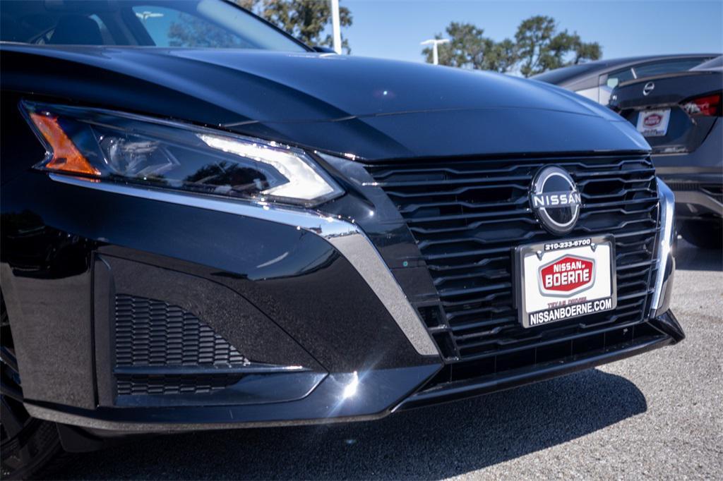 new 2025 Nissan Altima car, priced at $25,556
