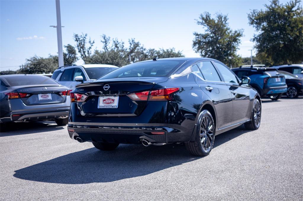 new 2025 Nissan Altima car, priced at $25,556